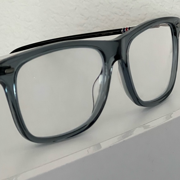 GUCCI Authentic Eyeglasses Frame - Picture 3 of 8